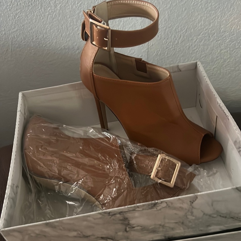 Cognac color heeled boots